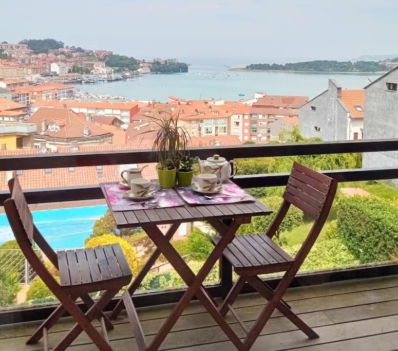 Terraza Y Piscina Con Vistas Espectaculares Al Mar Parking Cubierto Appartement San Vicente De La Barquera Buitenkant foto